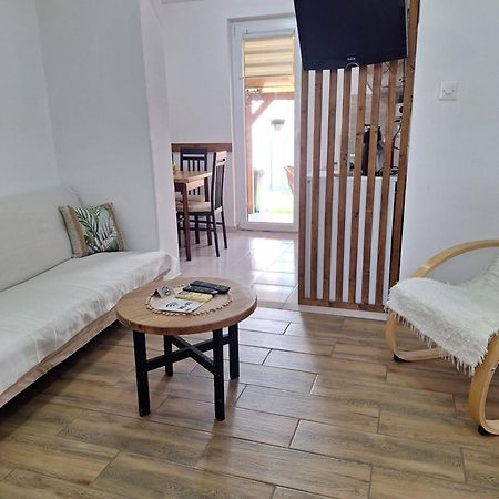 Dora Apartment Sremski Karlovci Exterior photo
